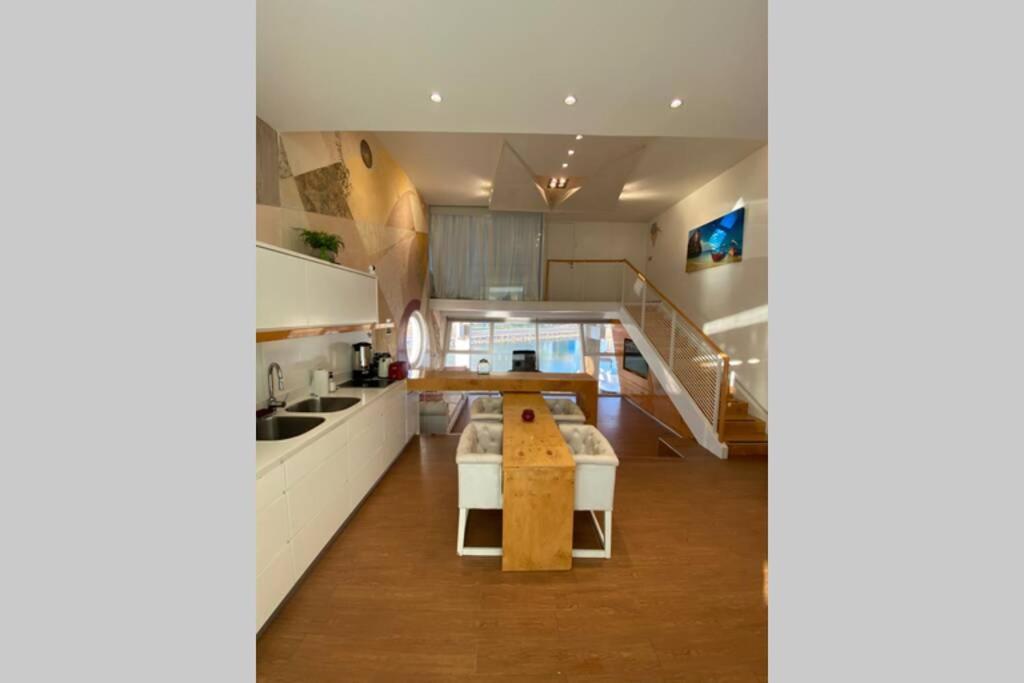 Appartamento Haverim Ba'Lagouna Amazing Duplex 3Br Front Sea Eilat Esterno foto